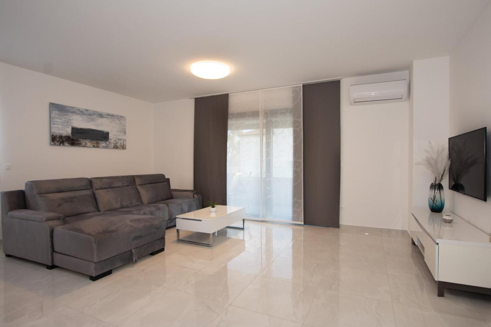Villa Stella - Crowonder Luxury Rent Turanj Εξωτερικό φωτογραφία